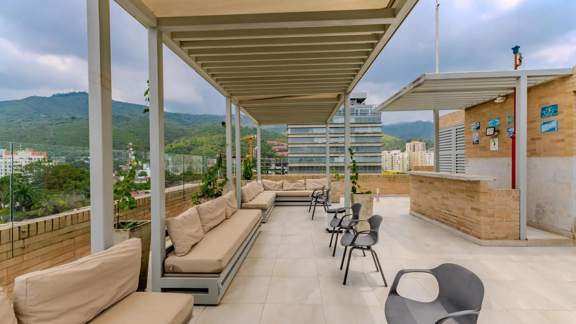 Hotel Quinta Norte Chipichape Кали