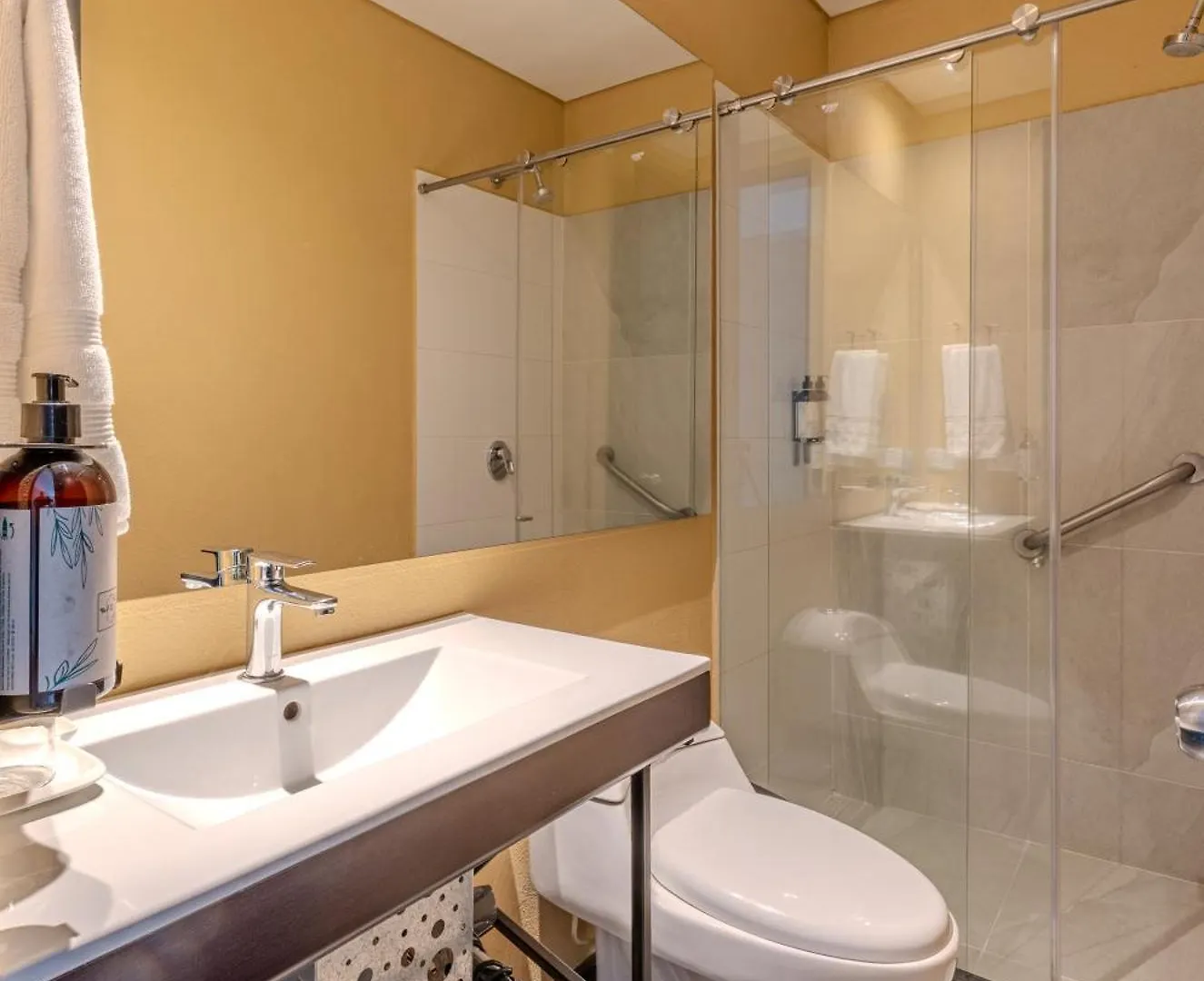 Hotel Quinta Norte Chipichape Cali